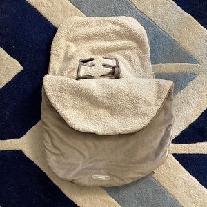 JJ Cole BundleMe in Taupe